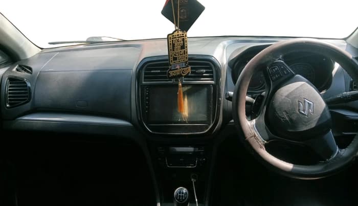 2019 Maruti Vitara Brezza ZDI, Diesel, Manual, 1,88,382 km, interior
