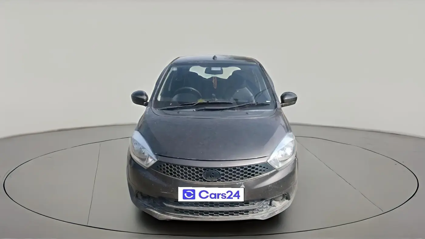 2017 Tata Tiago XT DIESEL, Diesel, Manual, 80,273 km, exterior