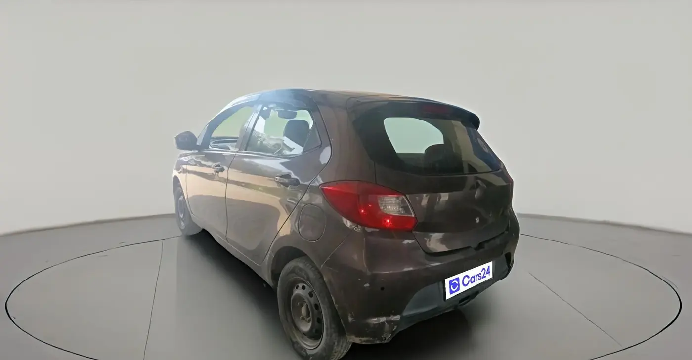 2017 Tata Tiago XT DIESEL, Diesel, Manual, 80,273 km, exterior