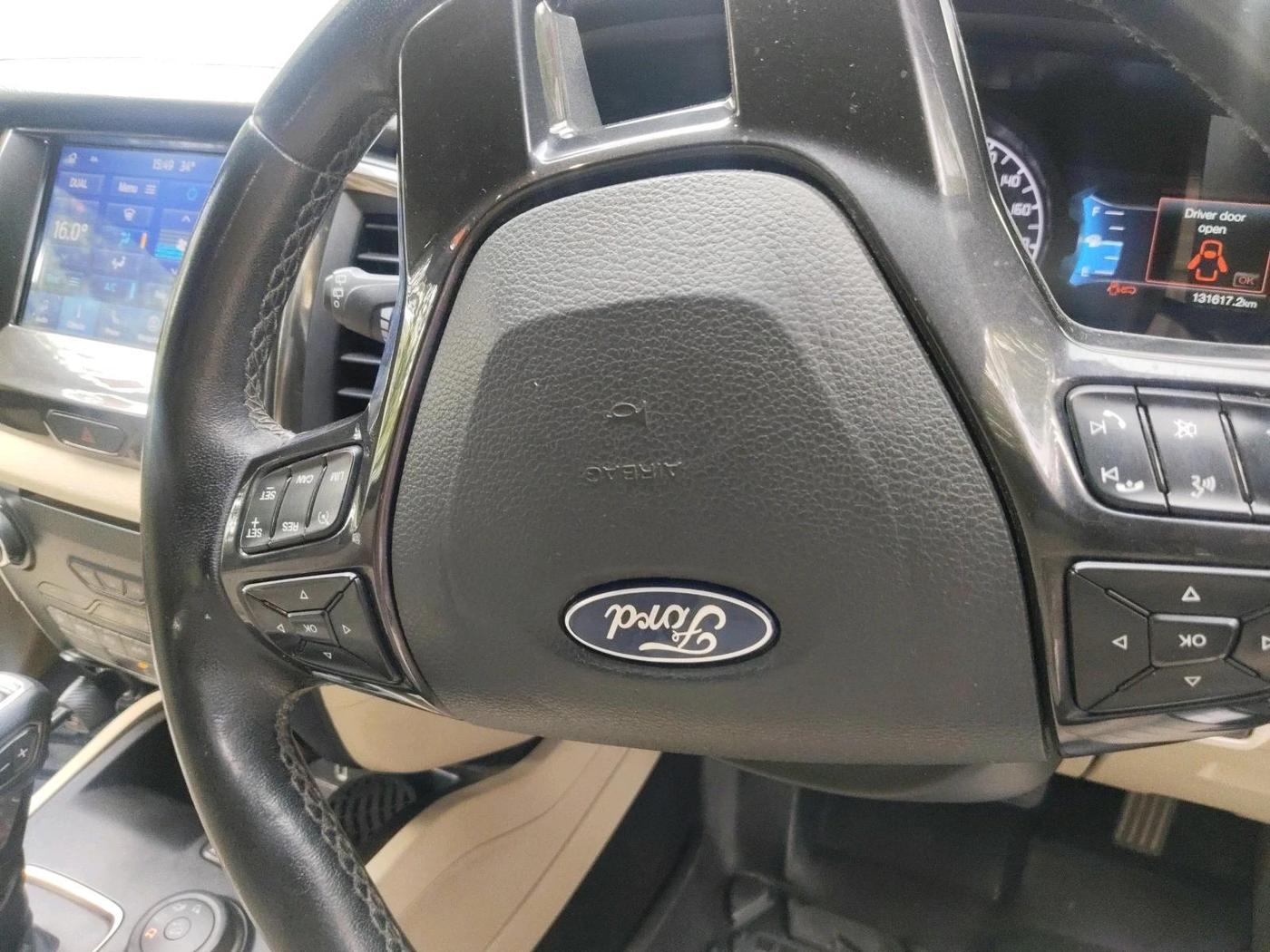 2020 Ford Endeavour SPORT 2.0 4X4 AT, Diesel, Automatic, 1,31,617 km, interior