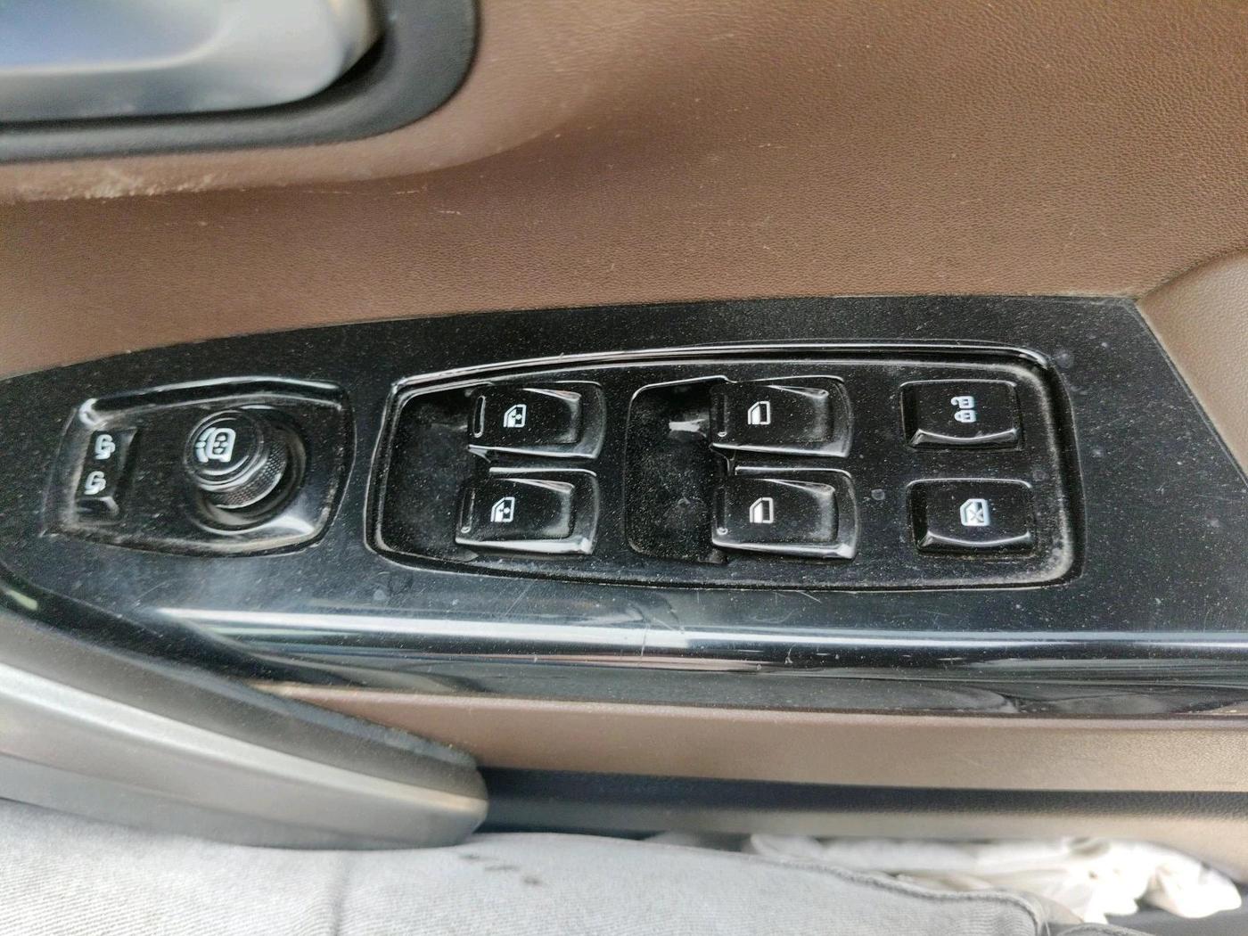 2023 Mahindra SCORPIO-N Z8 L DIESEL AT 2WD 7 STR, Diesel, Automatic, 98,988 km, interior