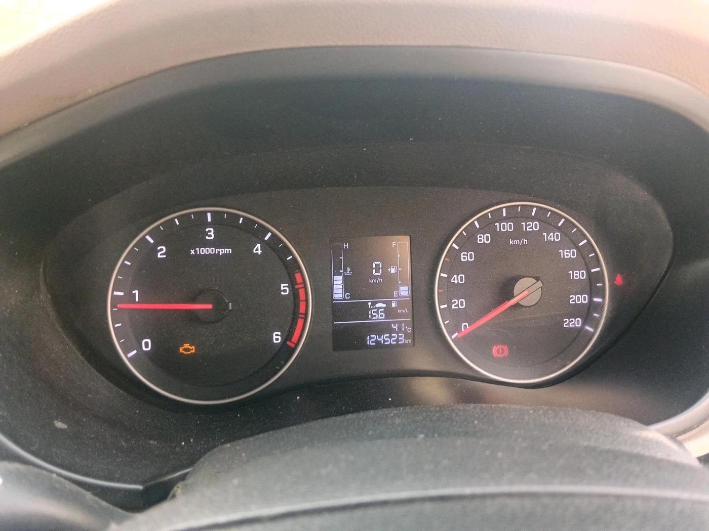 2019 Hyundai Elite i20 SPORTZ PLUS 1.4 CRDI, Diesel, Manual, 1,24,523 km, interior