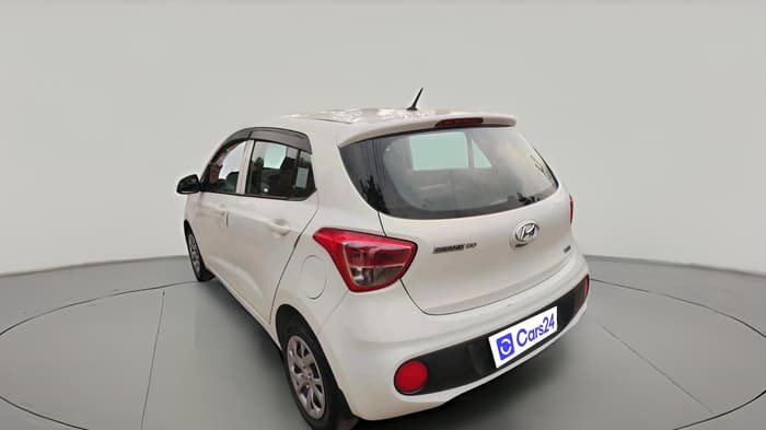 2017 Hyundai Grand i10 MAGNA U2 1.2 CRDI, Diesel, Manual, 1,00,022 km, exterior