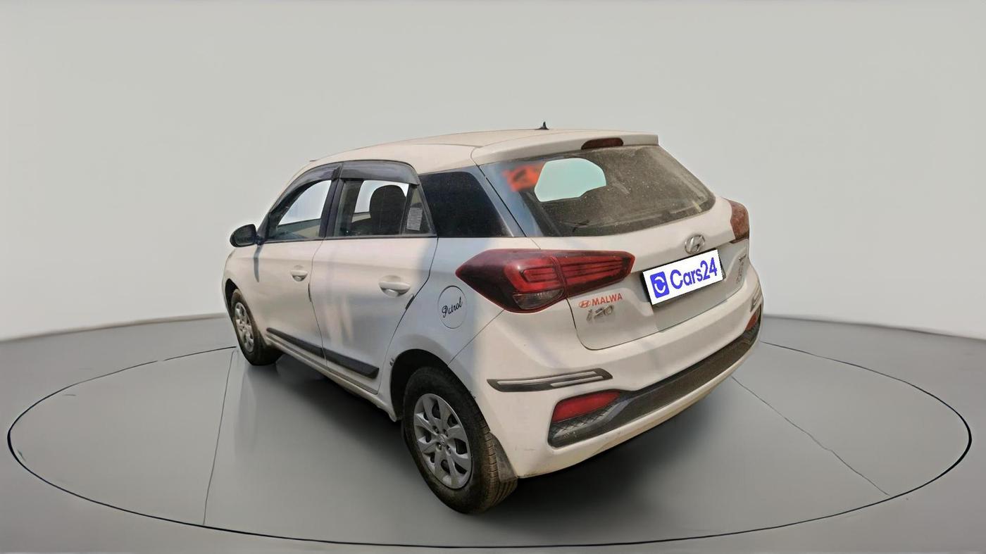 2018 Hyundai Elite i20 SPORTZ 1.2, Petrol, Manual, 1,23,437 km, exterior