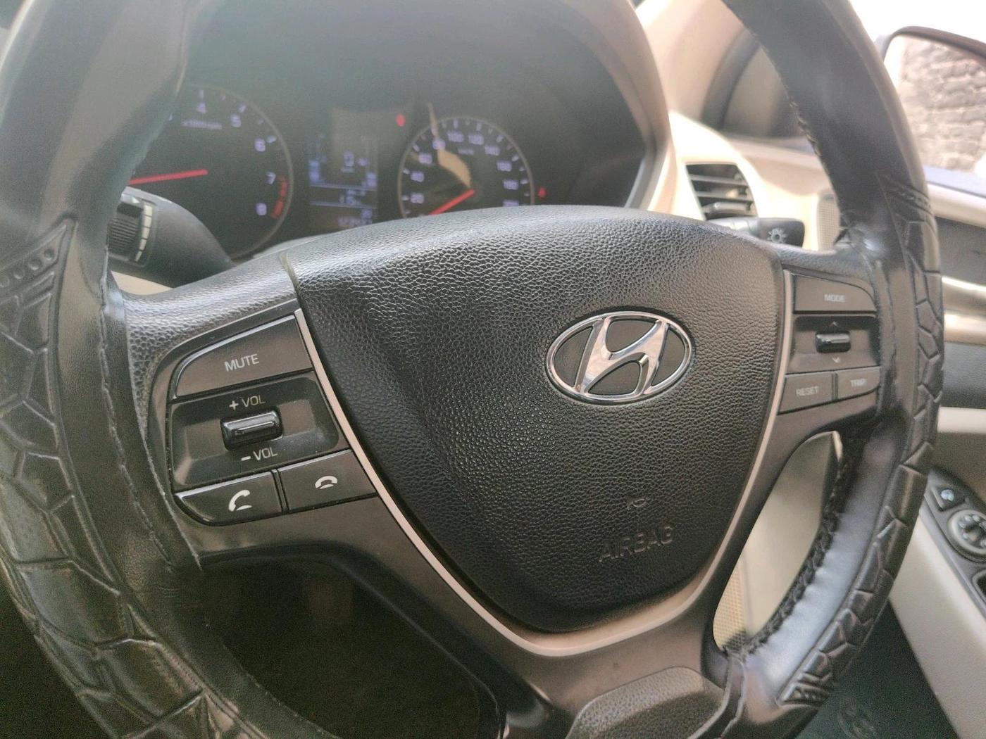 2018 Hyundai Elite i20 SPORTZ 1.2, Petrol, Manual, 1,23,437 km, interior
