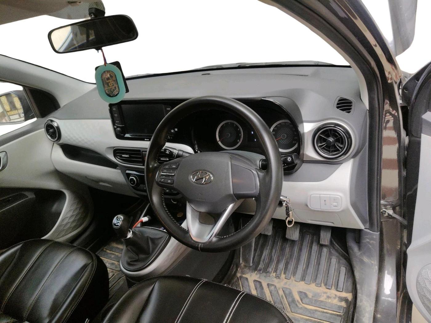 2022 Hyundai GRAND I10 NIOS SPORTZ 1.2 KAPPA VTVT CNG, CNG, Manual, 52,972 km, interior