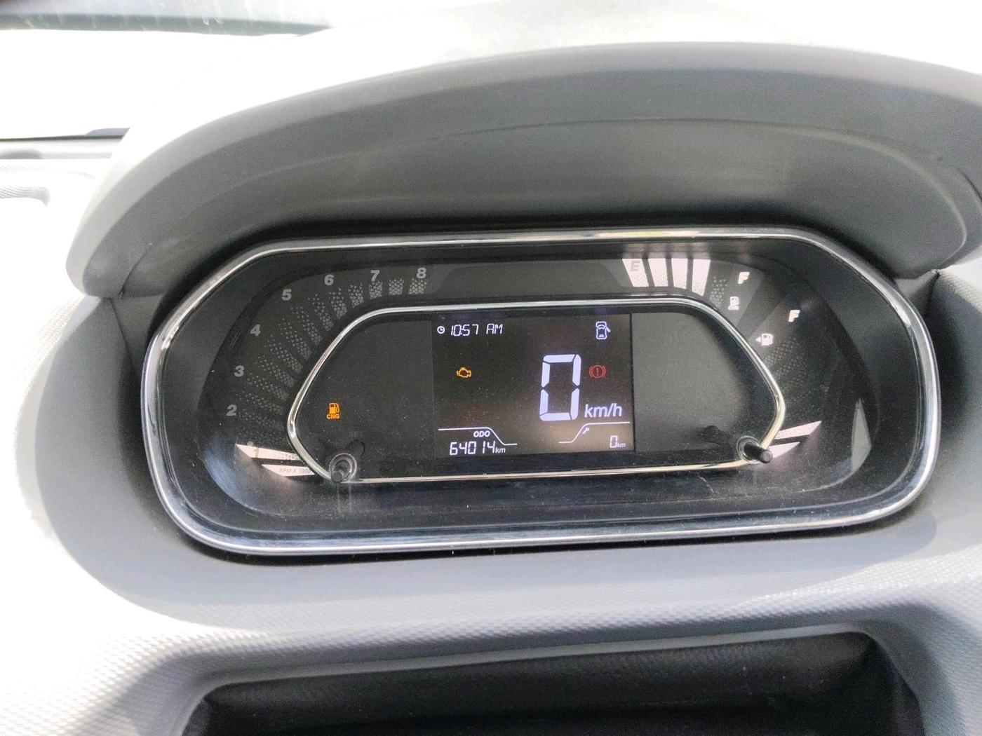 2022 Tata TIGOR XZ CNG, CNG, Manual, 64,014 km, interior