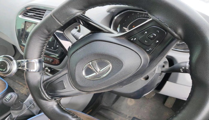 2022 Tata TIGOR XZ CNG, CNG, Manual, 34,709 km, interior
