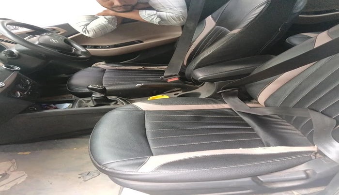 2017 Hyundai Elite i20 MAGNA EXECUTIVE 1.4 CRDI, Diesel, Manual, 75,834 km, interior