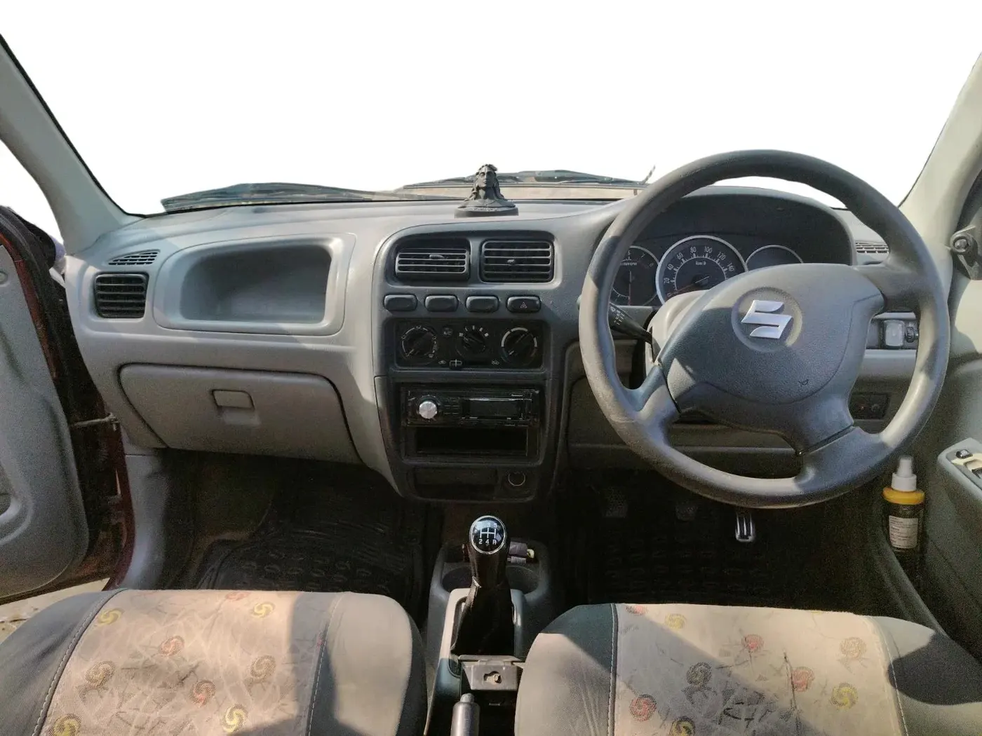 2011 Maruti Alto K10 VXI, CNG, Manual, 1,50,146 km, interior