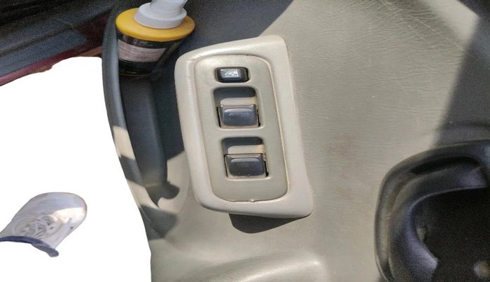 2011 Maruti Alto K10 VXI, CNG, Manual, 1,50,146 km, interior