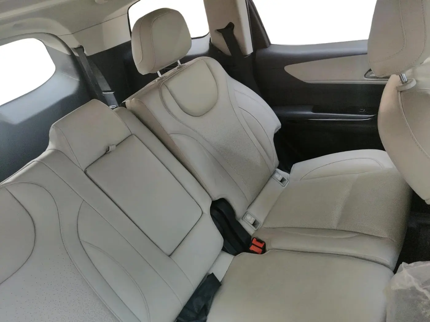 2024 Mahindra XUV700 AX 7 D AT 7 STR, Diesel, Automatic, 16,457 km, interior