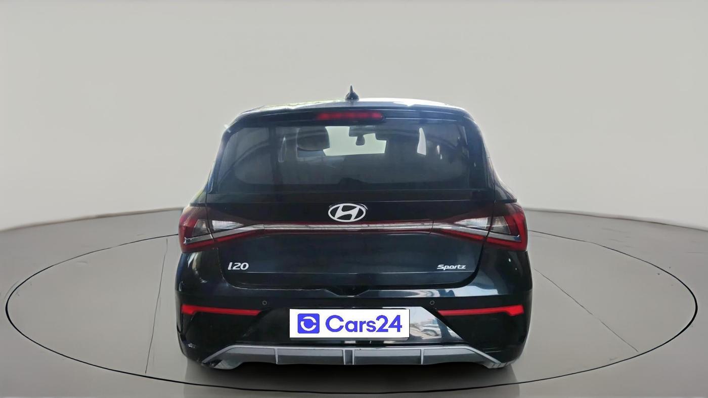 2024 Hyundai NEW I20 SPORTZ 1.2 MT, Petrol, Manual, 17,491 km, exterior