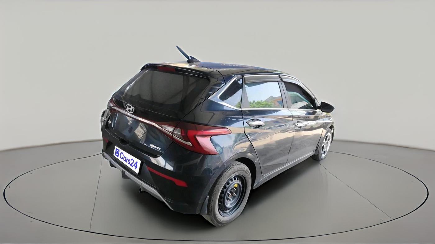 2024 Hyundai NEW I20 SPORTZ 1.2 MT, Petrol, Manual, 17,491 km, exterior