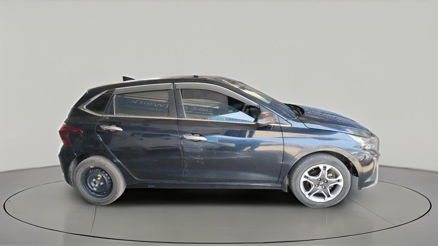 2024 Hyundai NEW I20 SPORTZ 1.2 MT, Petrol, Manual, 17,491 km, exterior
