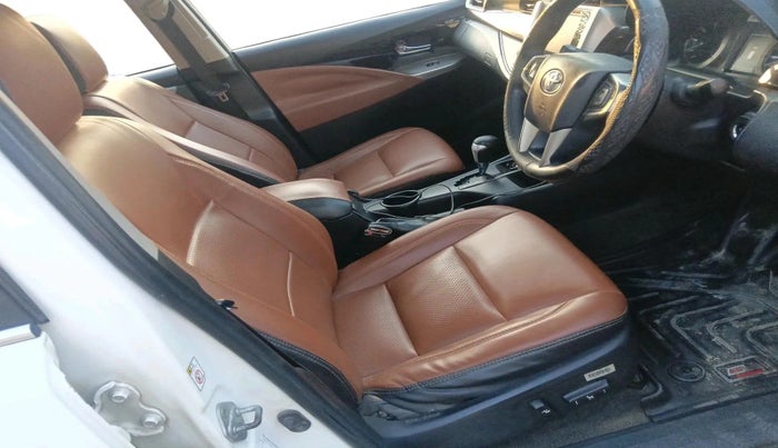 2016 Toyota Innova Crysta 2.8 ZX AT 7 STR, Diesel, Automatic, 2,32,118 km, interior