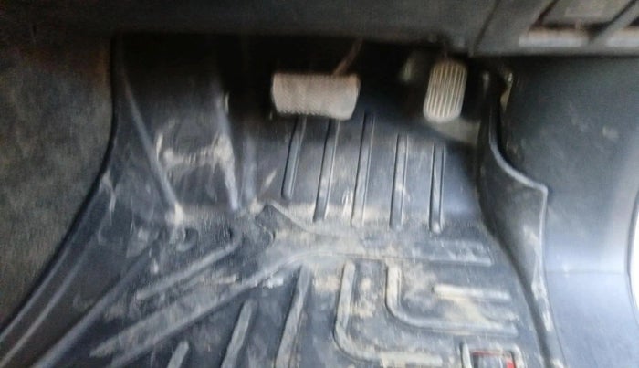 2016 Toyota Innova Crysta 2.8 ZX AT 7 STR, Diesel, Automatic, 2,32,118 km, interior