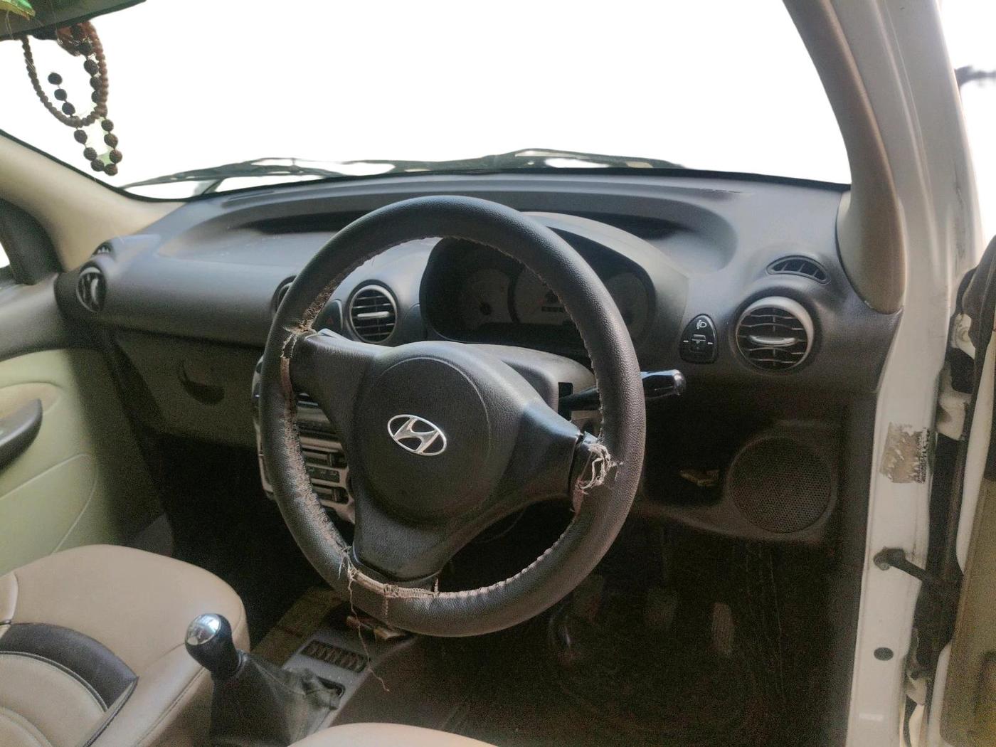 2012 Hyundai Santro Xing GL PLUS LPG, Petrol, Manual, 1,43,219 km, interior