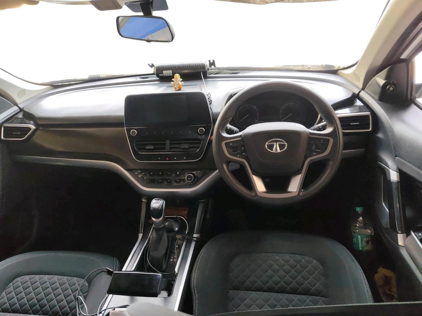 2022 Tata Harrier XTA 2.0L KRYOTEC PLUS, Diesel, Automatic, 95,003 km, interior