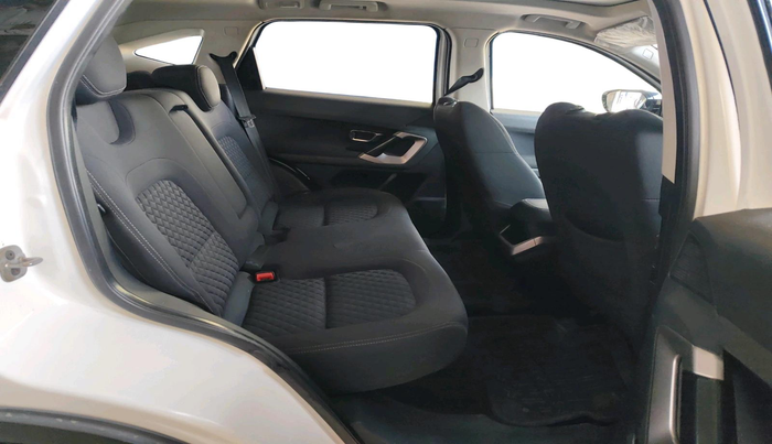 2022 Tata Harrier XTA 2.0L KRYOTEC PLUS, Diesel, Automatic, 95,003 km, interior