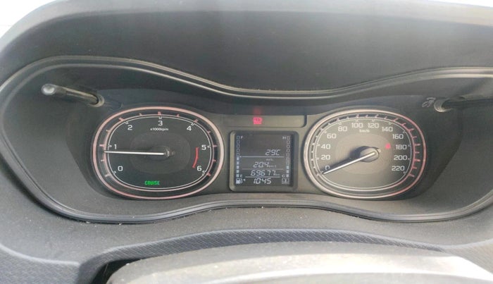 2017 Maruti Vitara Brezza ZDI PLUS, Diesel, Manual, 69,677 km, interior