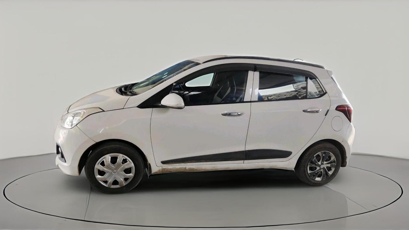 2014 Hyundai Grand i10 SPORTZ 1.2 KAPPA VTVT, CNG, Manual, 1,06,000 km, exterior