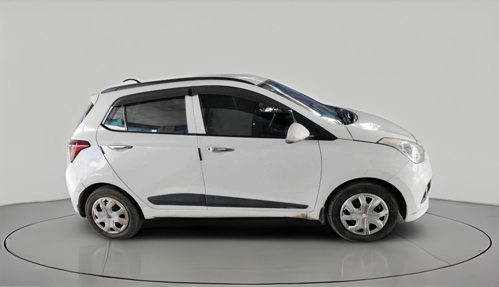 2014 Hyundai Grand i10 SPORTZ 1.2 KAPPA VTVT, CNG, Manual, 1,06,000 km, exterior