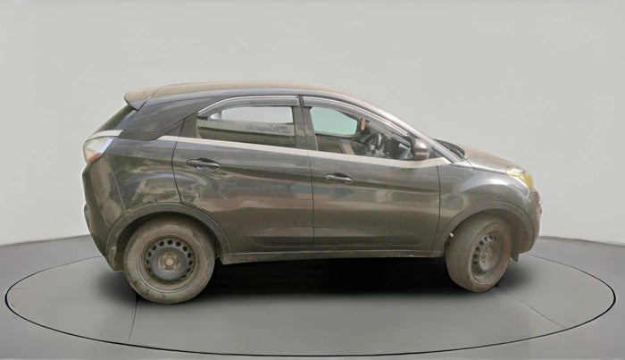 2018 Tata NEXON XM PETROL, CNG, Manual, 1,33,640 km, exterior