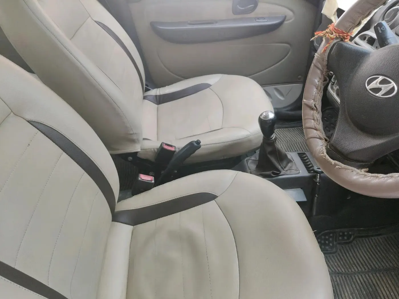 2012 Hyundai Santro Xing GL PLUS, Petrol, Manual, 1,06,959 km, interior