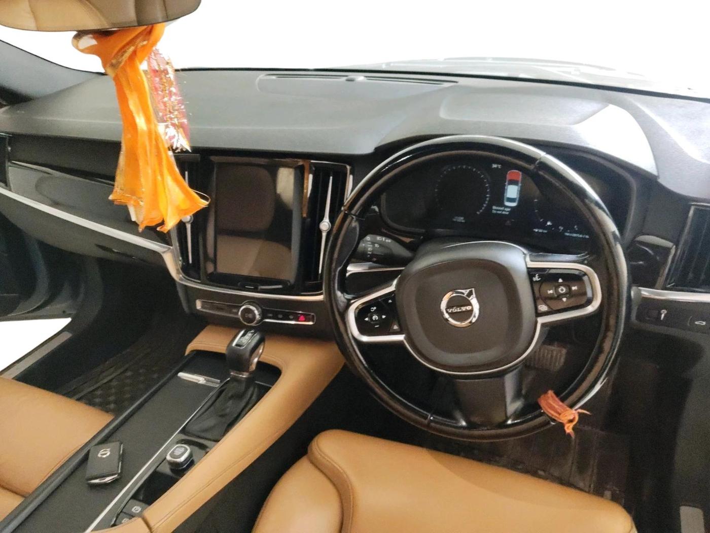 2018 Volvo S90 D4 INSCRIPTION , Diesel, Automatic, 1,21,532 km, interior