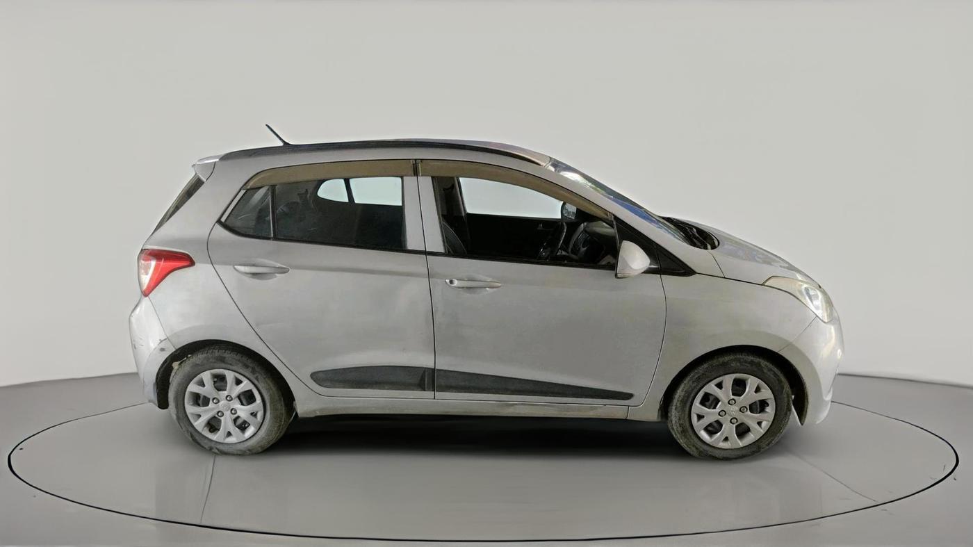 2015 Hyundai Grand i10 SPORTZ 1.1 CRDI, Diesel, Manual, 1,67,401 km, exterior