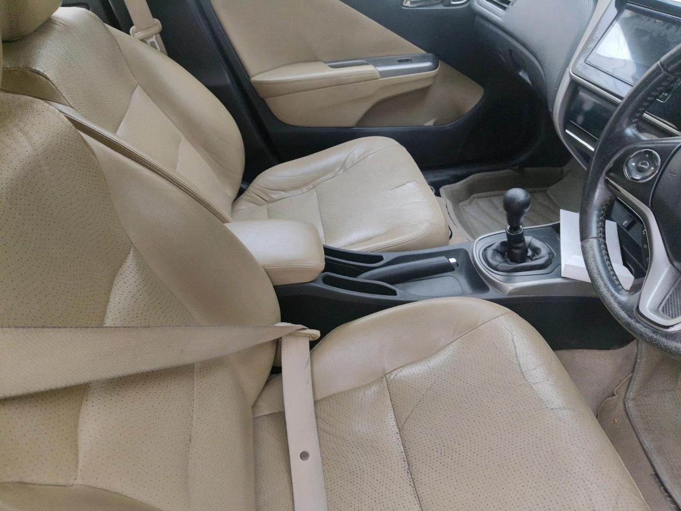 2017 Honda City 1.5L I-DTEC VX, Diesel, Manual, 1,14,982 km, interior