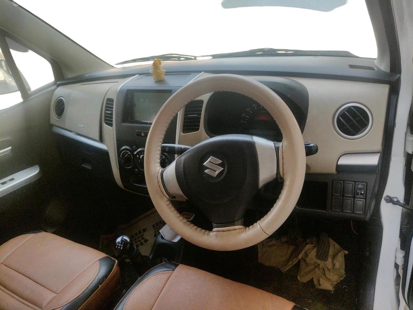2018 Maruti Wagon R 1.0 LXI, Petrol, Manual, 40,964 km, interior