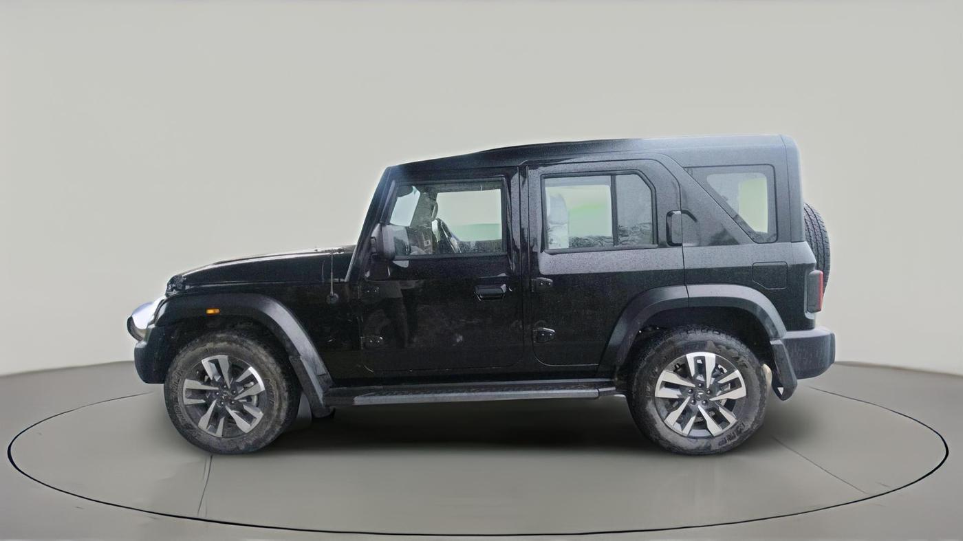 2025 Mahindra Thar Roxx AX7 L Diesel AT 2WD, Diesel, Automatic, 3,034 km, exterior