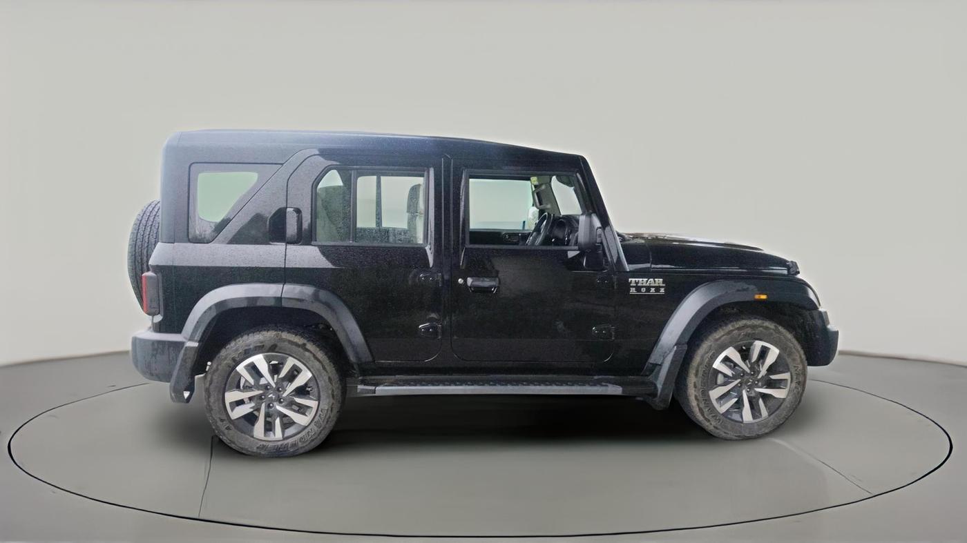 2025 Mahindra Thar Roxx AX7 L Diesel AT 2WD, Diesel, Automatic, 3,034 km, exterior