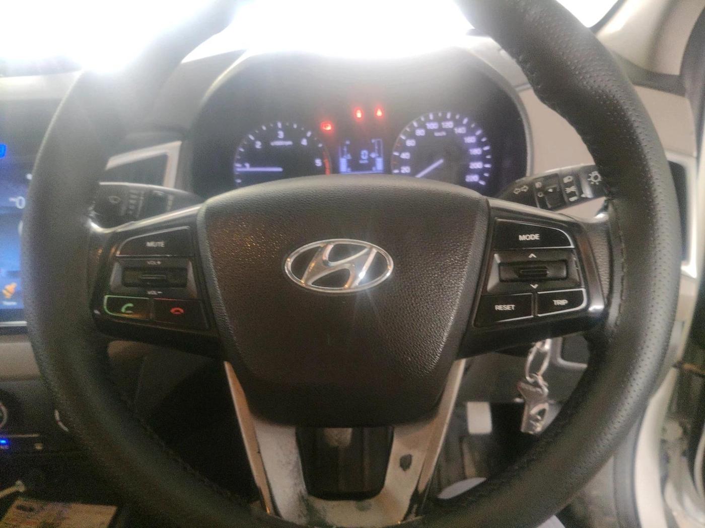 2016 Hyundai Creta S 1.4 DIESEL, Diesel, Manual, 1,29,280 km, interior