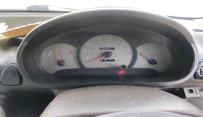 2011 Hyundai Santro Xing GL PLUS, CNG, Manual, 1,23,713 km, interior