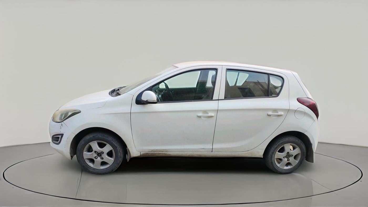 2013 Hyundai i20 MAGNA (O) 1.2, CNG, Manual, 1,50,177 km, exterior