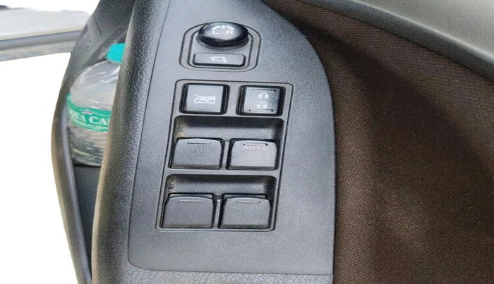 2023 Maruti BREZZA ZXI AT SMART HYBRID, Petrol, Automatic, 68,590 km, interior