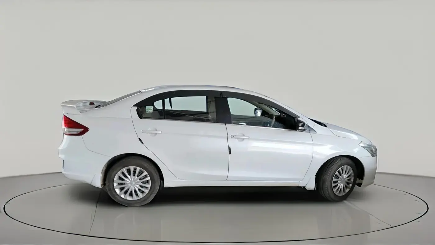 2016 Maruti Ciaz VDI+ SHVS, Diesel, Manual, 72,881 km, exterior