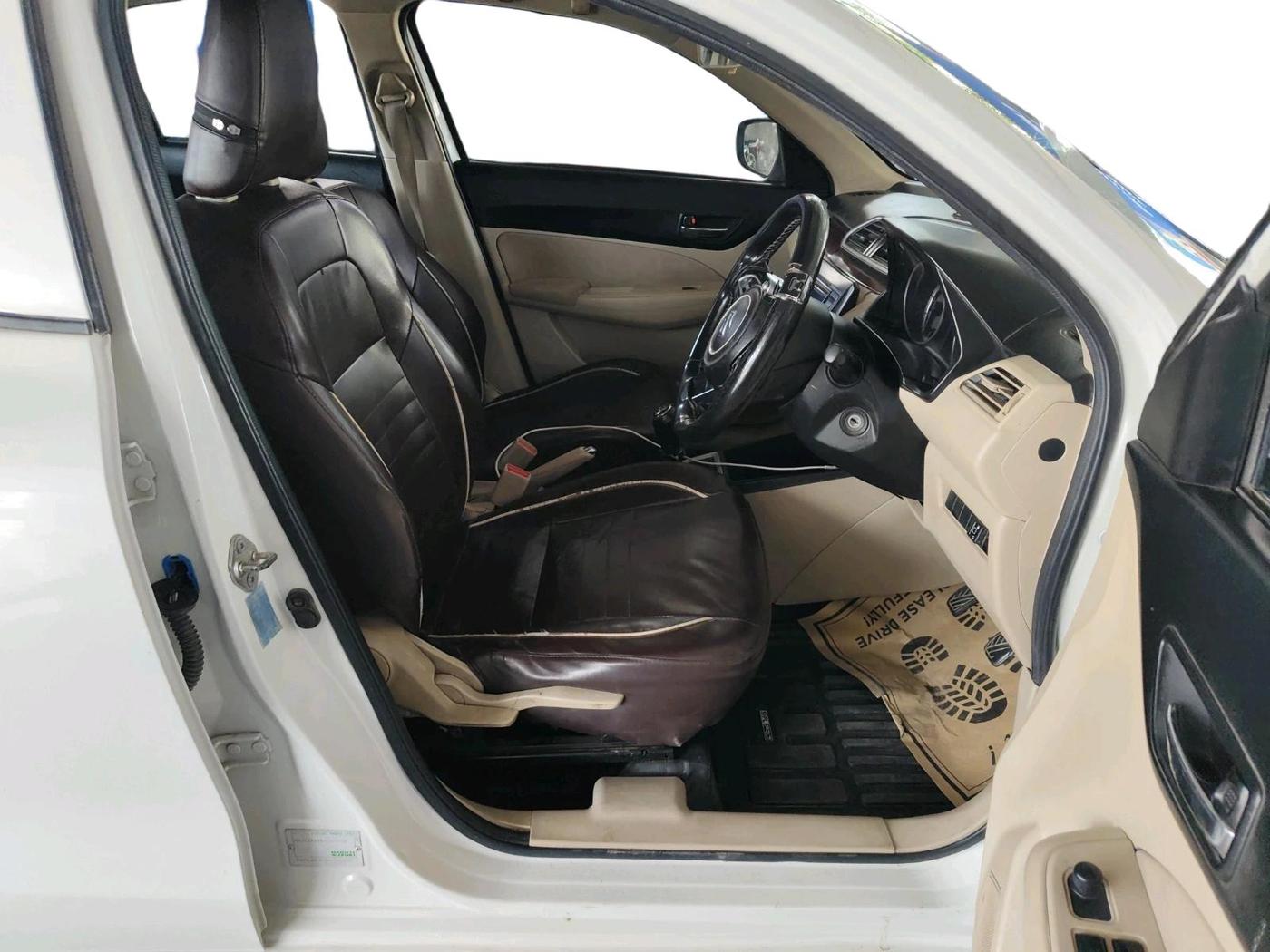 2019 Maruti Dzire VXI, CNG, Manual, 1,03,721 km, interior