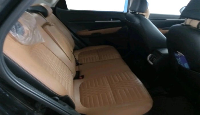 2024 KIA SONET 	 HTX 1.0 TURBO DCT, Petrol, Automatic, 28,869 km, interior