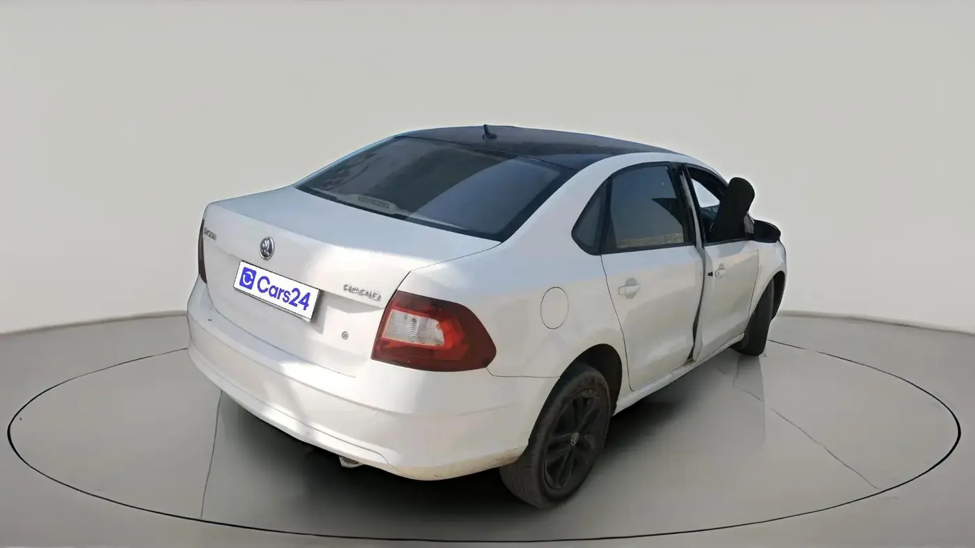 2020 Skoda Rapid AMBITION 1.5 TDI, Diesel, Manual, 85,584 km, exterior