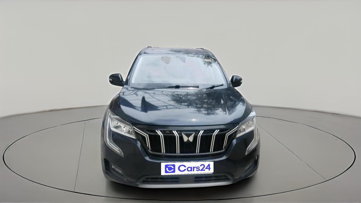 2022 Mahindra XUV700 AX 3 D MT 7 STR, Diesel, Manual, 99,042 km, exterior