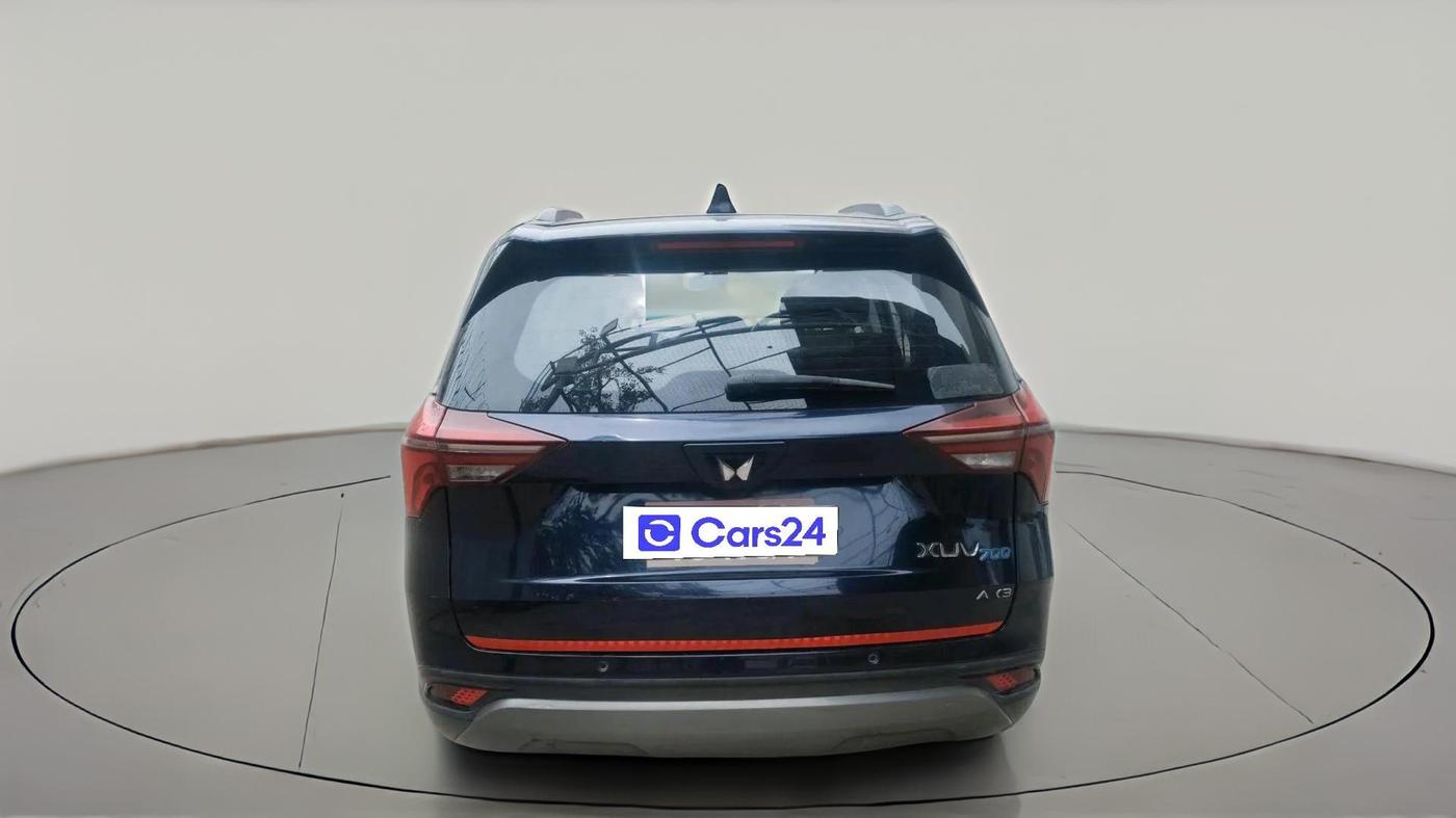 2022 Mahindra XUV700 AX 3 D MT 7 STR, Diesel, Manual, 99,042 km, exterior