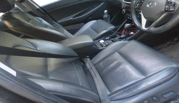 2020 Hyundai Tucson GLS 2WD AT DIESEL, Diesel, Automatic, 1,39,795 km, interior