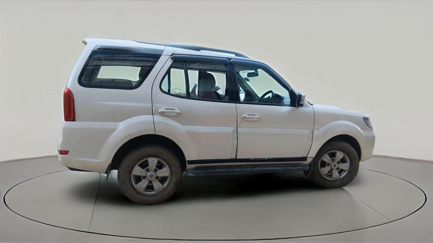 2015 Tata Safari Storme 2.2 VX 4X2, Diesel, Manual, 1,74,764 km, exterior
