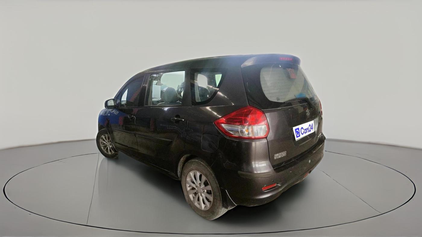 2013 Maruti Ertiga ZXI, CNG, Manual, 1,04,560 km, exterior