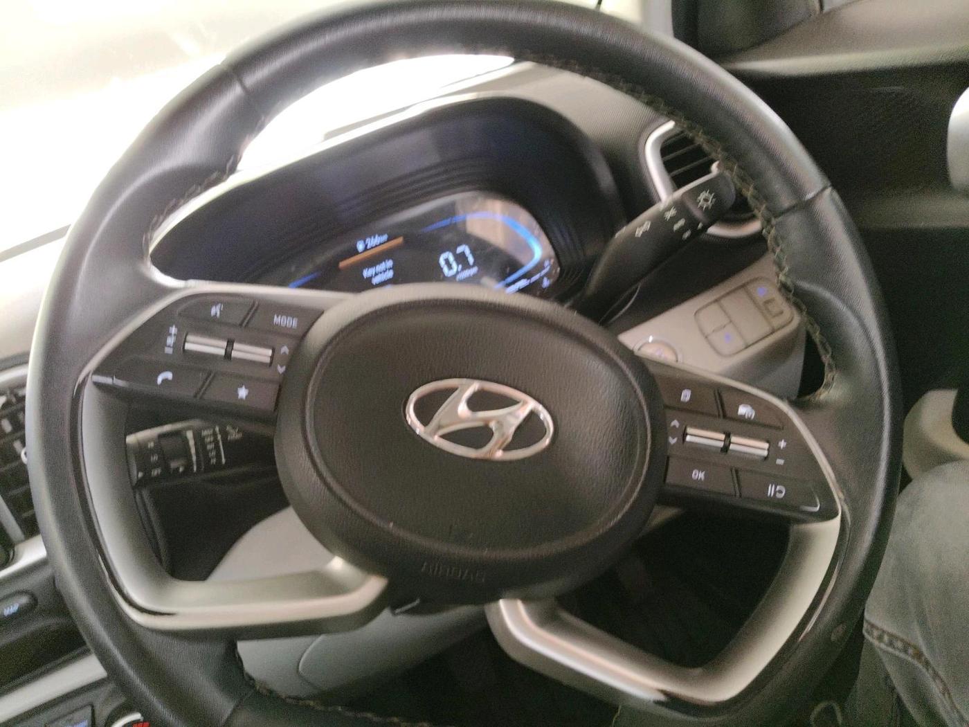 2022 Hyundai VENUE SX (O) 1.5 CRDI, Diesel, Manual, 72,360 km, interior
