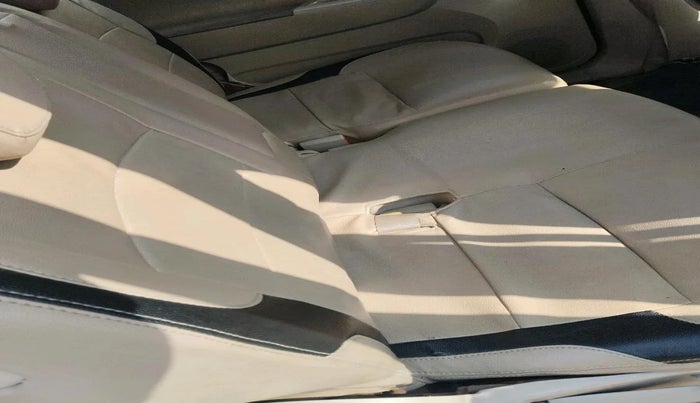 2012 Maruti Ertiga VXI, CNG, Manual, 1,13,132 km, interior